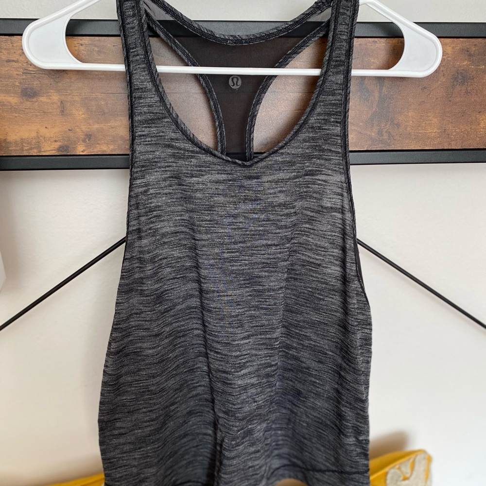 Lululemon long distance tank